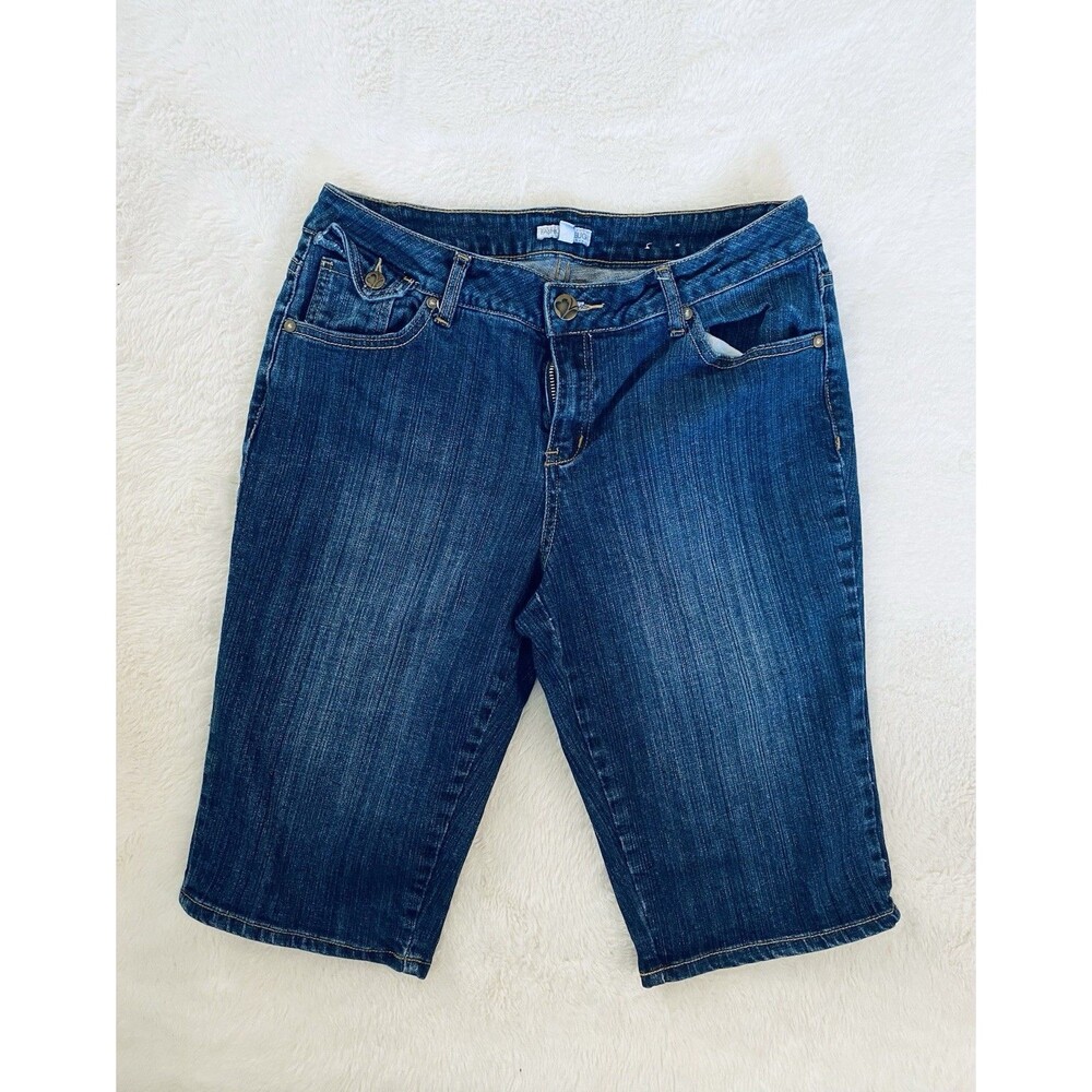 Vintage Y2K Fashion Bug High Waist Bermuda Women’s Shirts Dark Wash Size 12